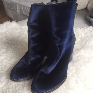 Velvet blue Zara Boot