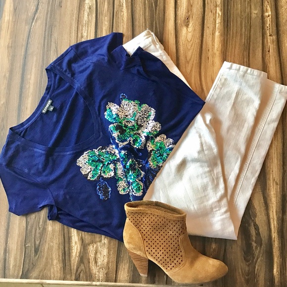 Sequined Express tee - Picture 2 of 6