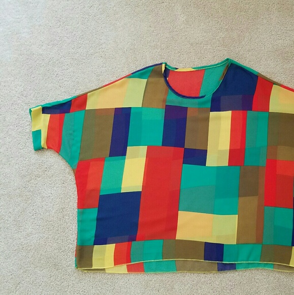 Top - Picture 3 of 4