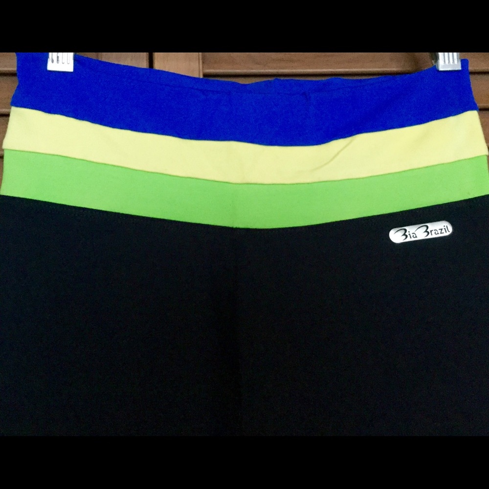 Vibrant Bia Brazil Pants