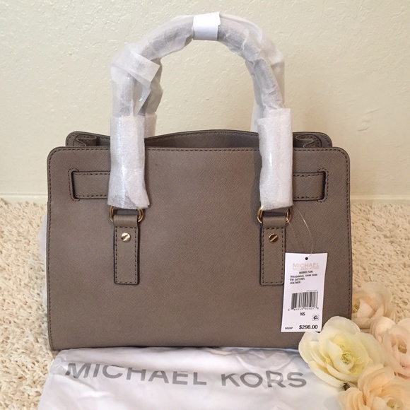 ❌SOLD❌Host Pick Michael Kors HamiltonMediumSatchel - Picture 3 of 7