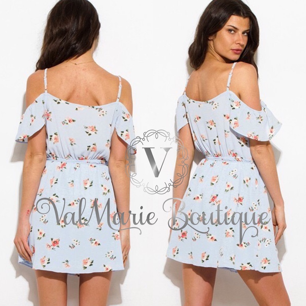 📍CLEARANCE 📍SKY BLUE FLORAL COLD SHOULDER DRESS - Picture 4 of 4