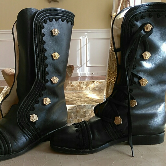 Authentic Gianni Versace boot - Picture 3 of 8