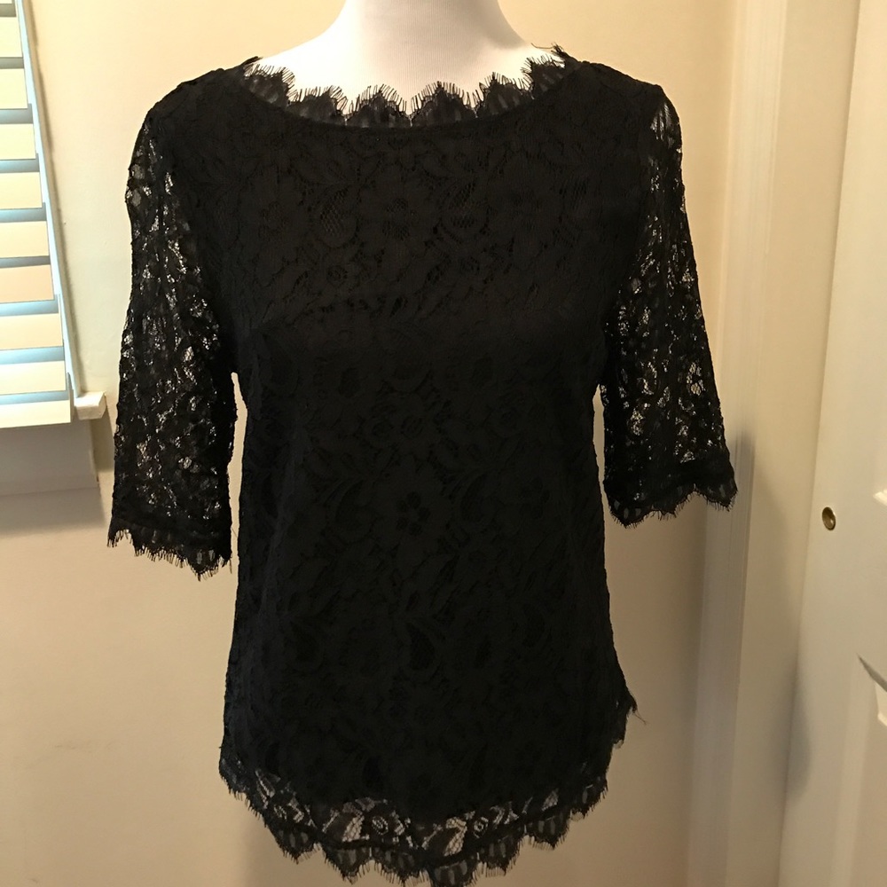 NWOT Lace top