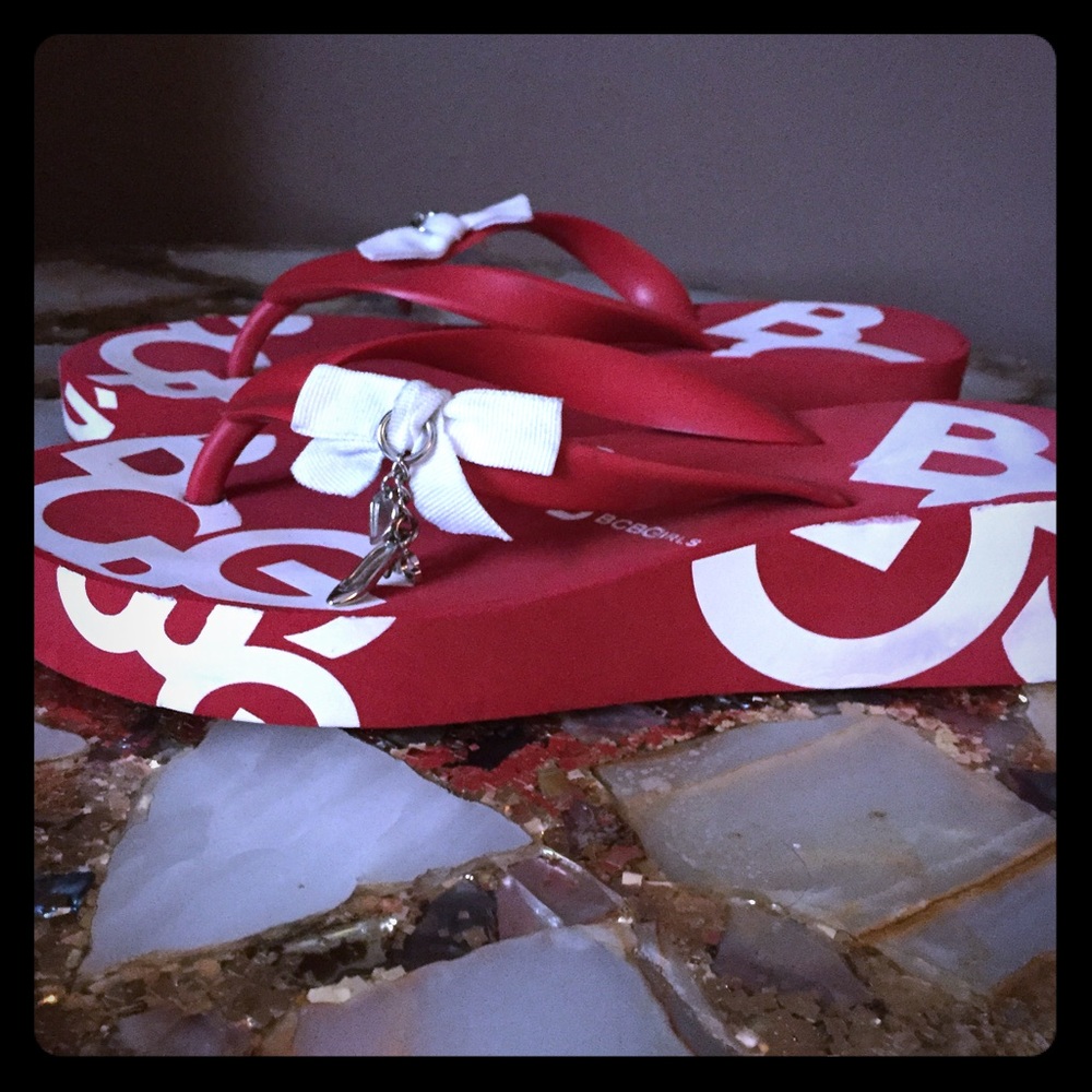 BCBGGIRLS Red and White Wedge Flip Flop