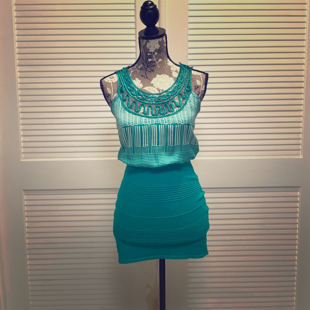 ONE PIECE: BANDAGE JADE GREEN DRESS