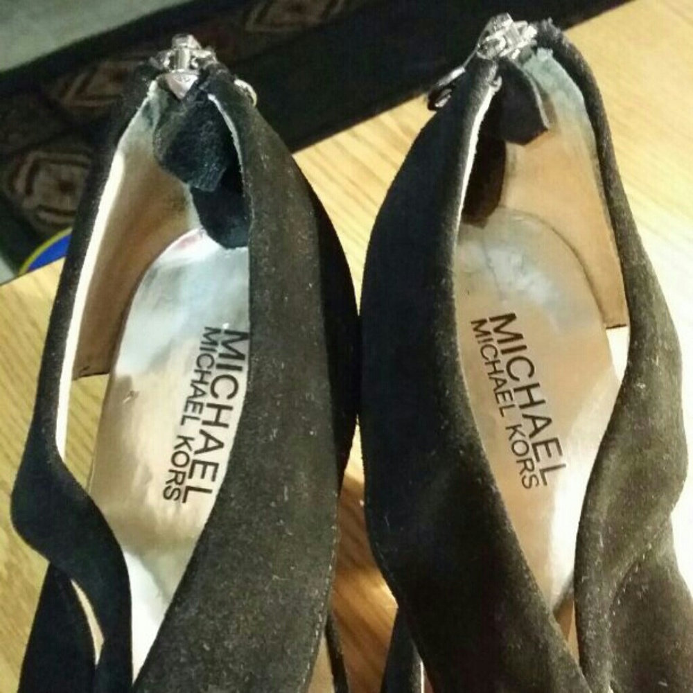 Beautiful MICHAEL KORS Pumps