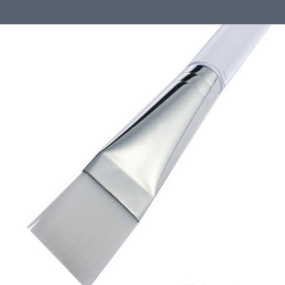 Durable Facial Mask Application Brush - Picture 2 of 4