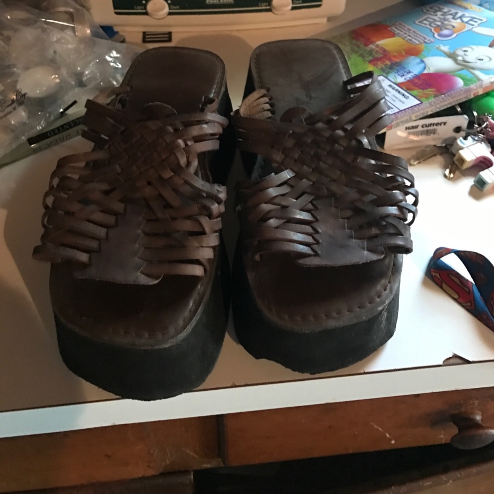 Platform flip flops
