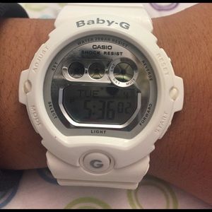 White baby G shock