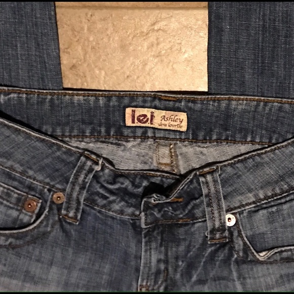 L.E.I. JEANS - Picture 4 of 4