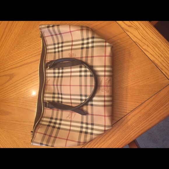 SOLD - Picture 2 of 4