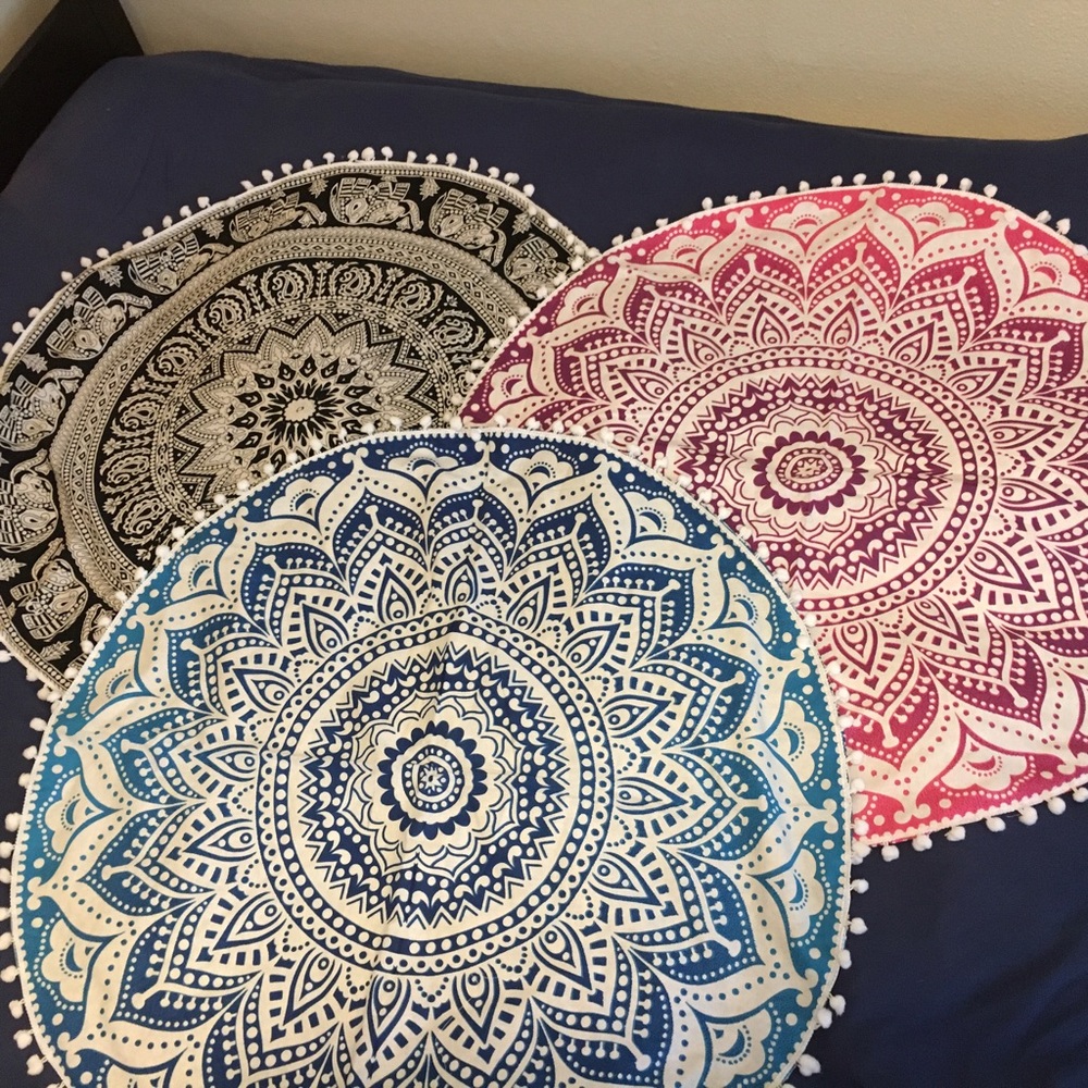 BEAUTIFUL MANDALA MEDITATION CUSHIONS