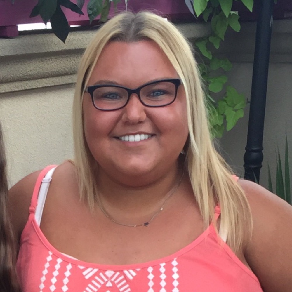 Meet your Posher, Makayla