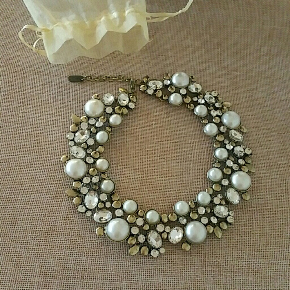 Necklace with Pearls & Cubic Zirconia crystals