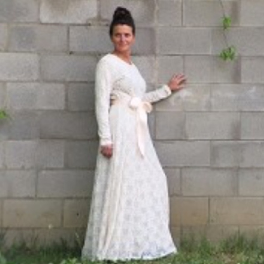 Zadie Bs cream dress m&l