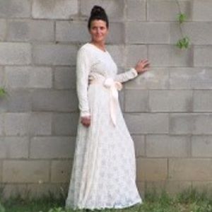 Zadie Bs cream dress m&l