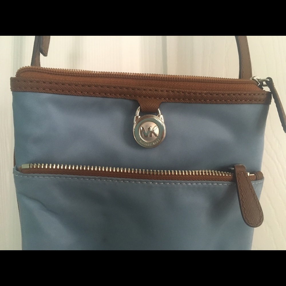 Michael Kors Crossbody purse