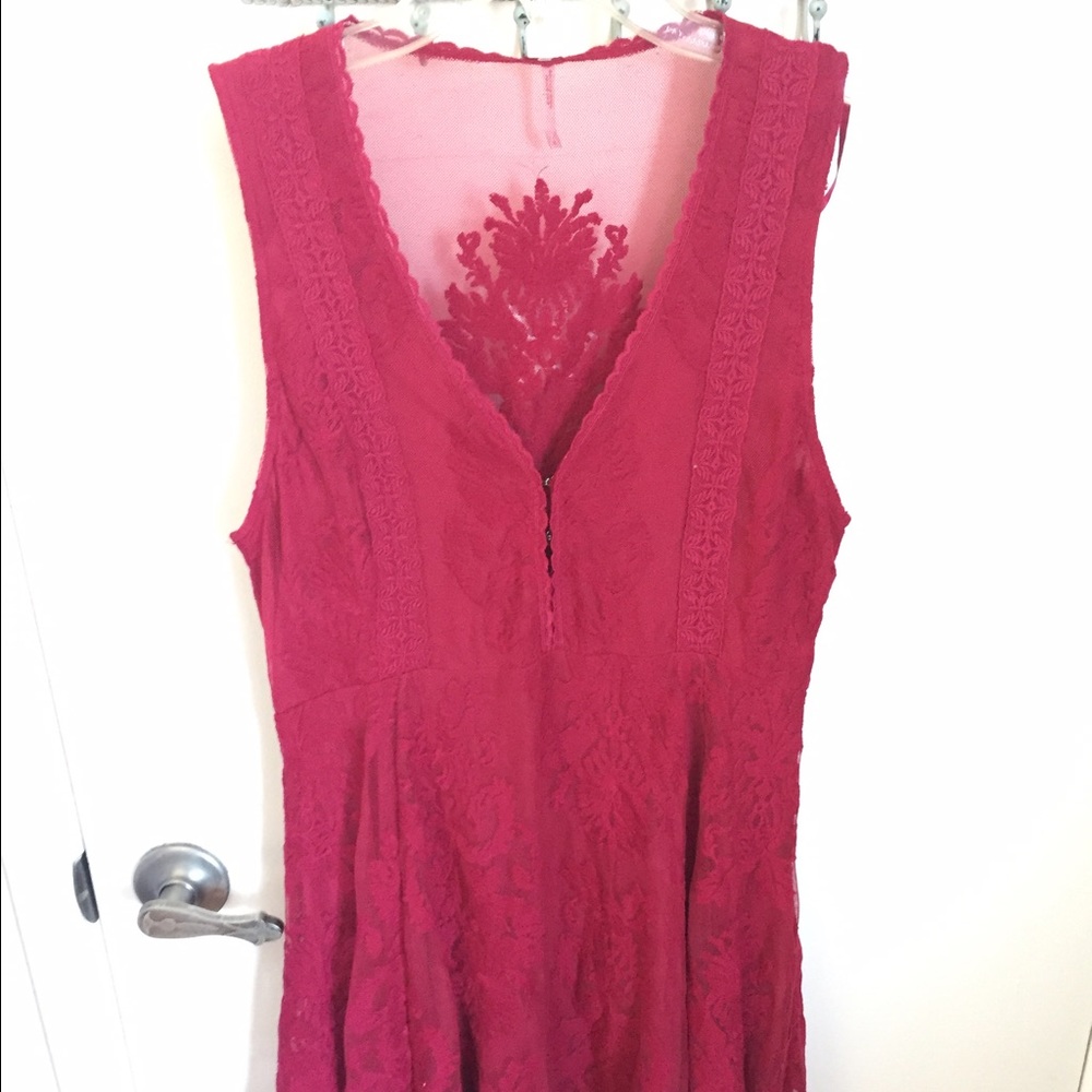 Free People red lace dress size 6