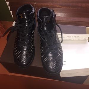 L.V sneakers