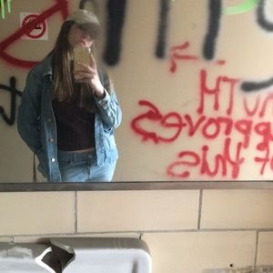 Meet your Posher, Juliet