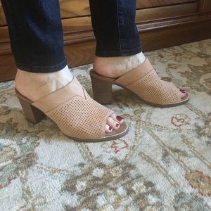 Toms slip on heels