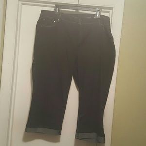 Black denim capri's