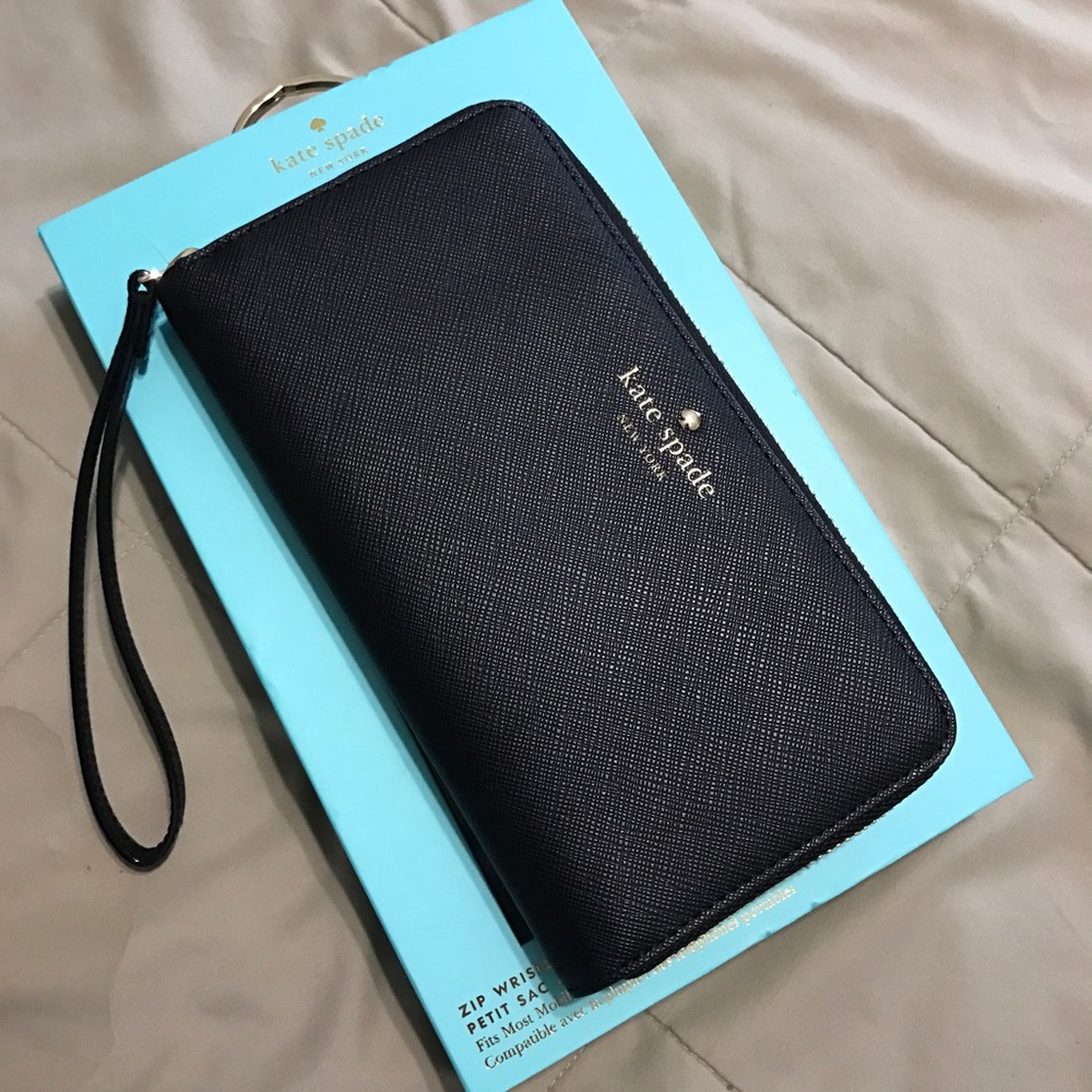 Authentic Kate spade wristlet