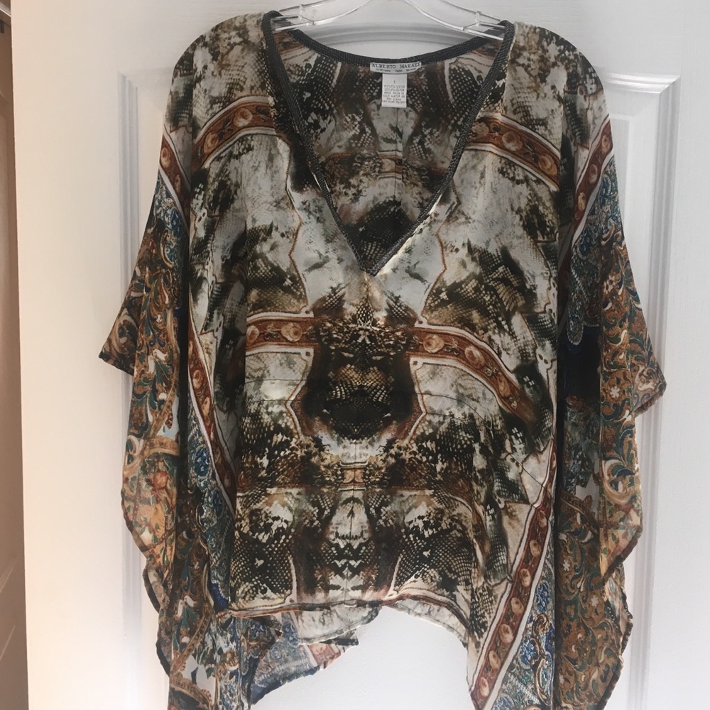 Flowing butterfly style top