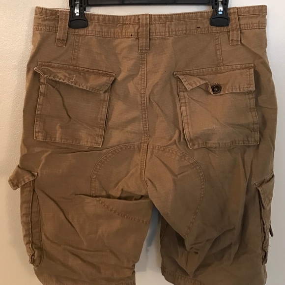 Shorts - Picture 2 of 3