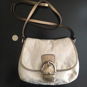 Coach purse / crossbody bag