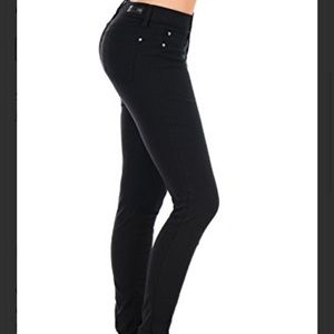 BRAND NEW W/TAGS YMI HYPERSTRETCH SKINNY JEANS