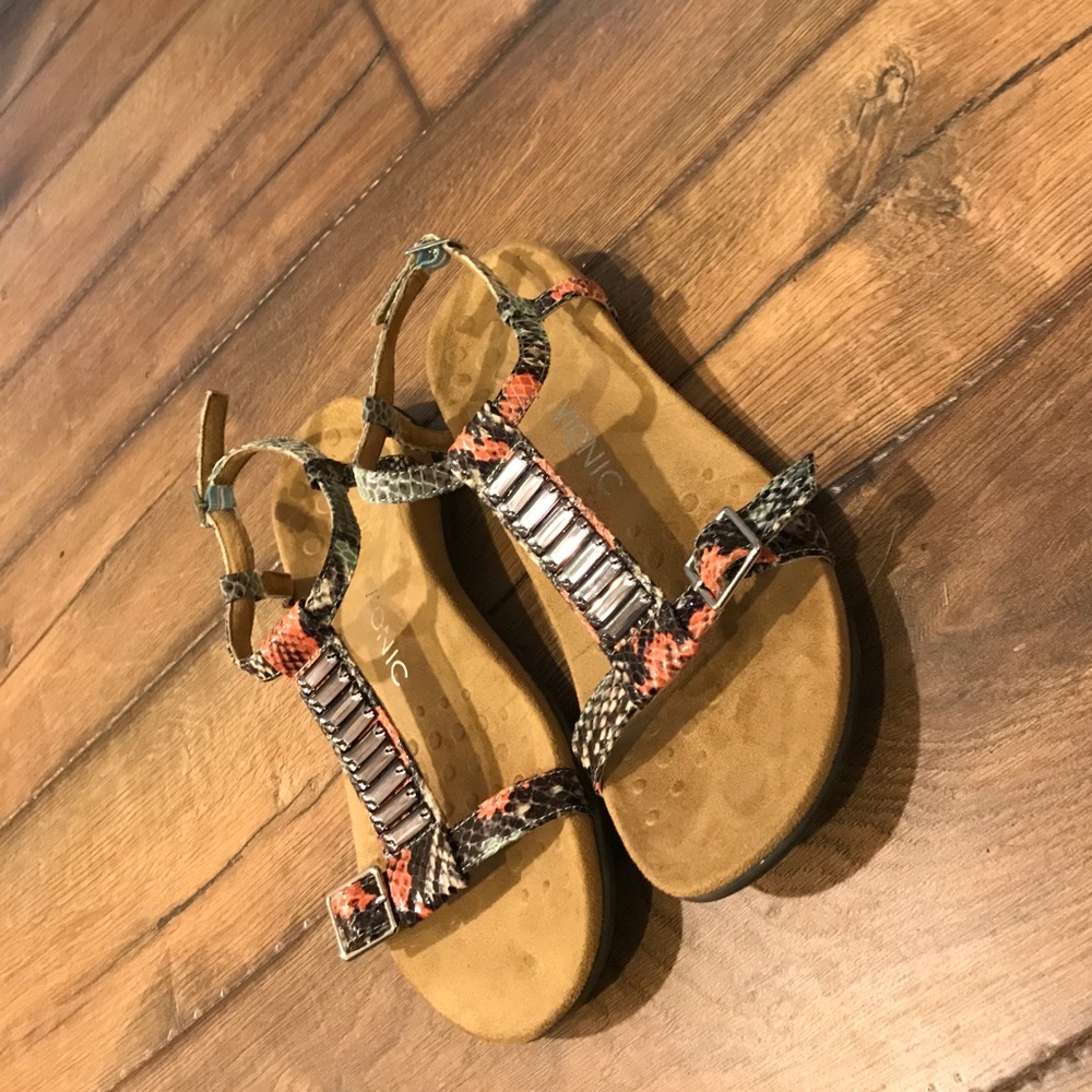 Vionic Orthotic Embellished T-strap Sandals