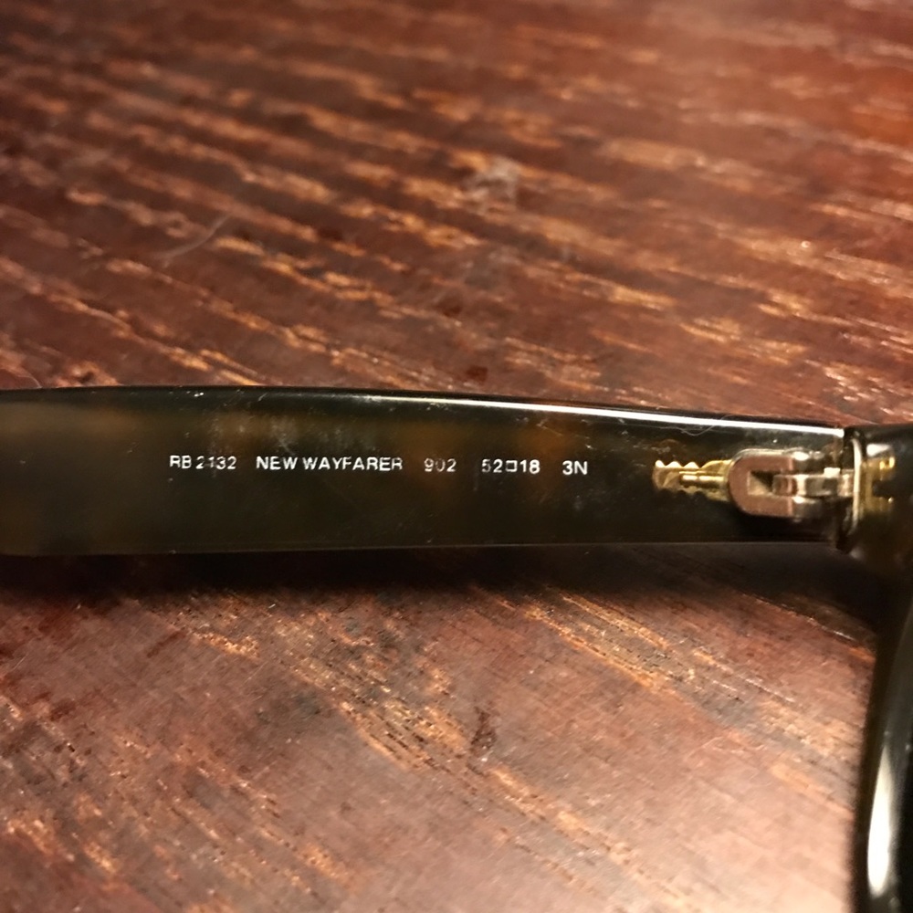 Ray-ban sunglasses - Picture 2 of 2