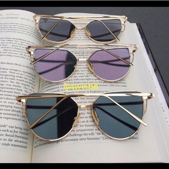 🎉HP🎉6/26/17Sexy Cat Eye Mirrored Sunnies/Green - Picture 2 of 4