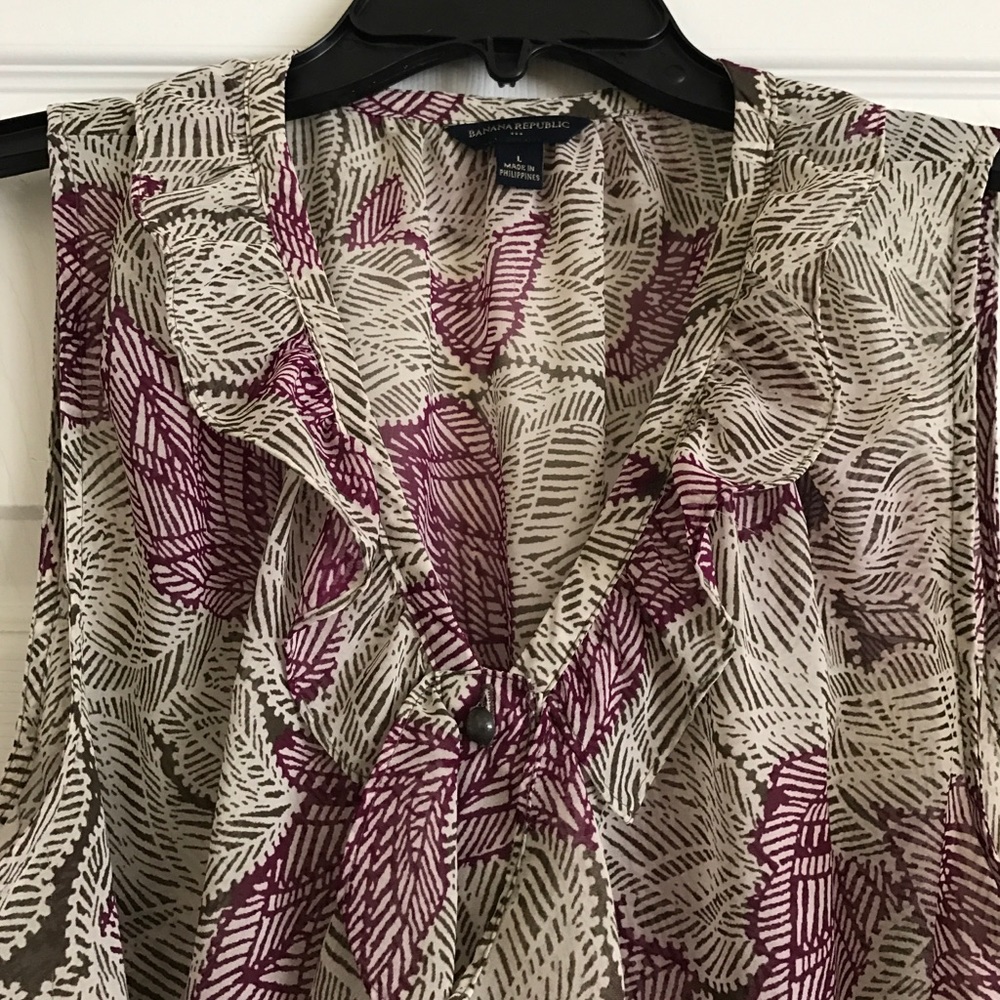 Button down shell - Picture 2 of 4