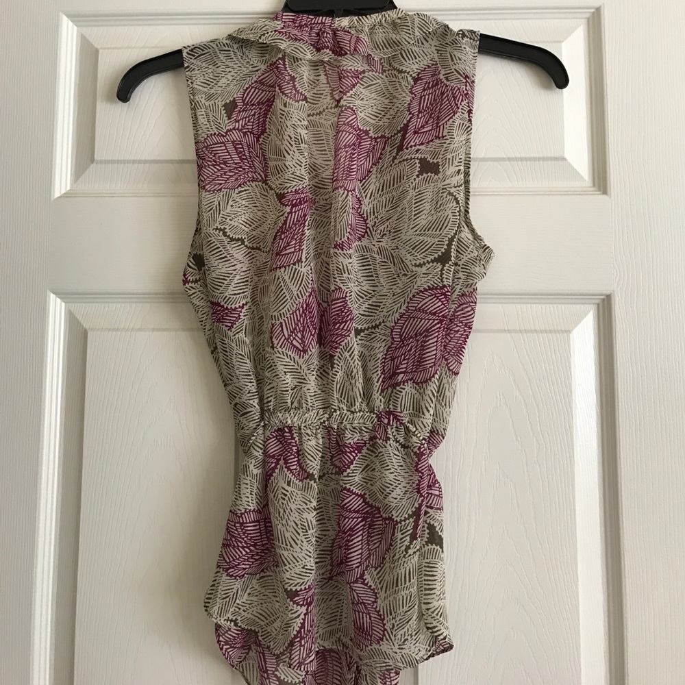 Button down shell - Picture 4 of 4