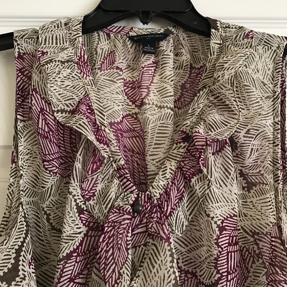 Button down shell - Picture 2 of 4