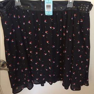 Torrid hummingbird print skirt 20