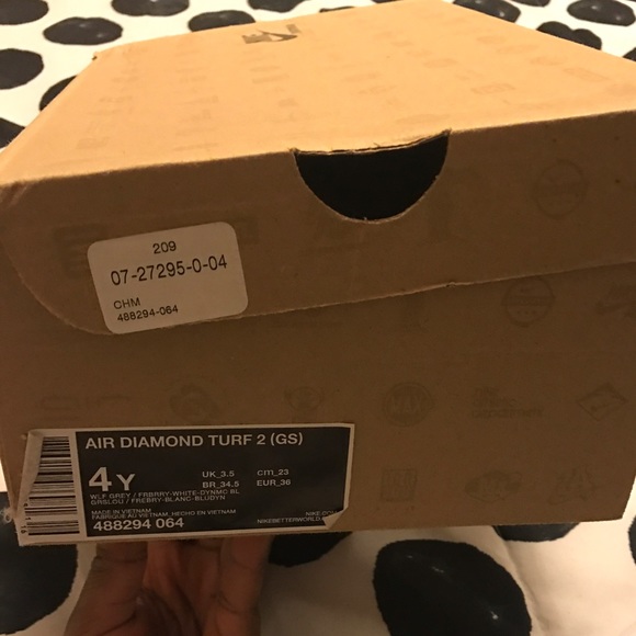 Air diamond turf 2 - Picture 1 of 3