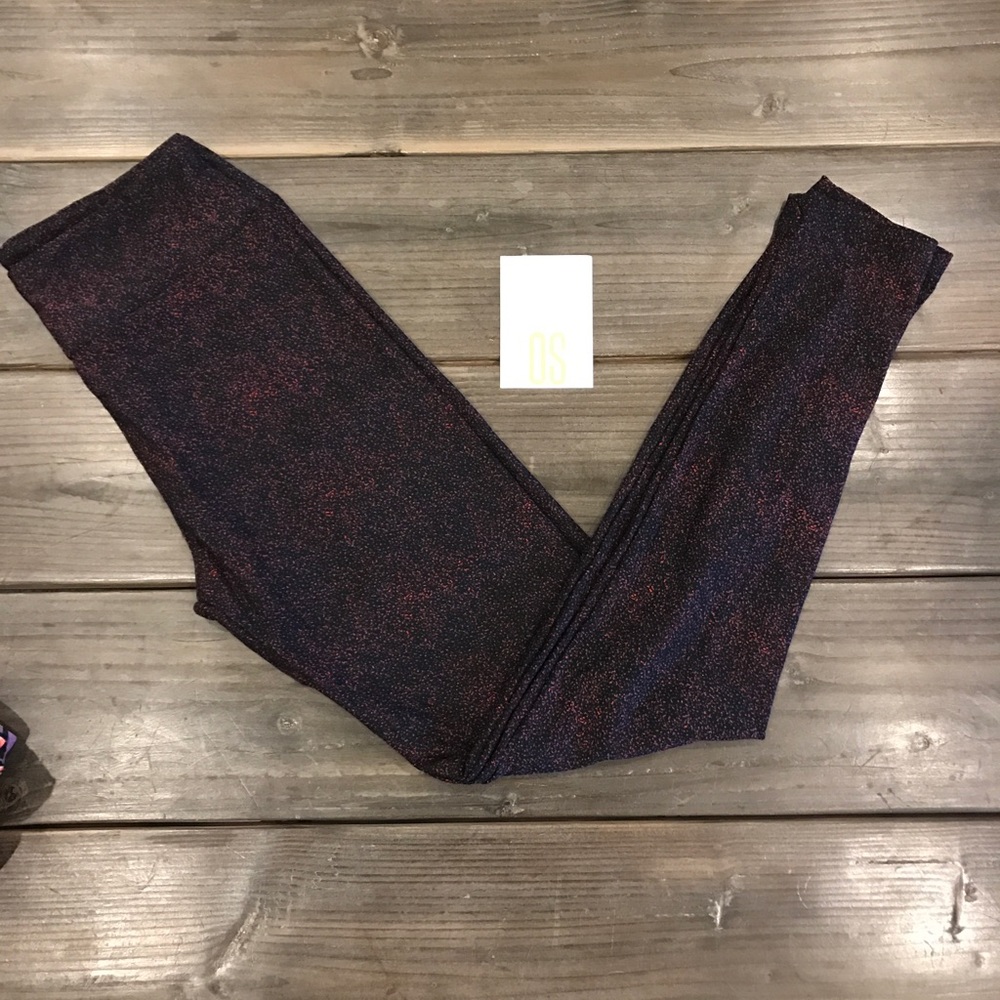NEW OS dotted black LuLaRoe leggings!