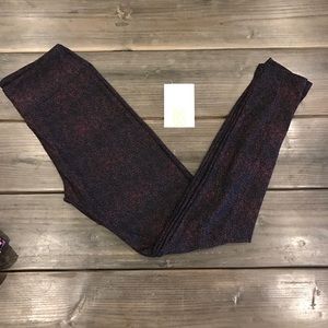 NEW OS dotted black LuLaRoe leggings!