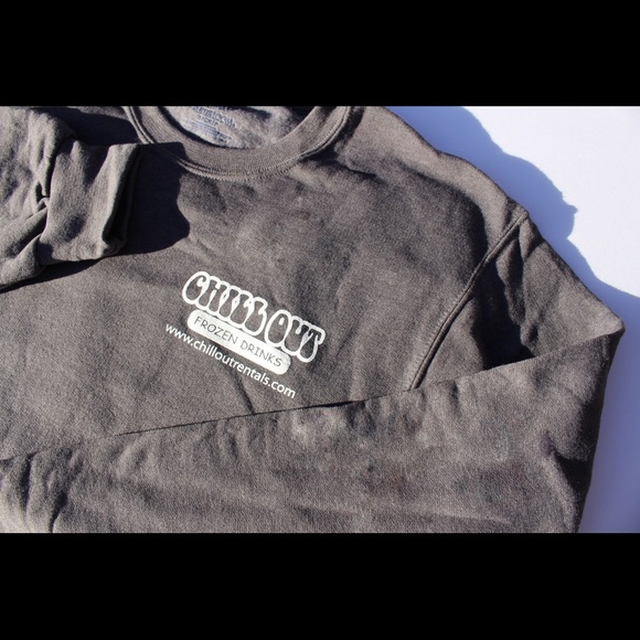 Chill Out Palm Tree Crew Neck Sweater - Picture 4 of 4