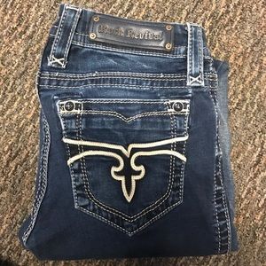 Rock revival pearl skinny jeans