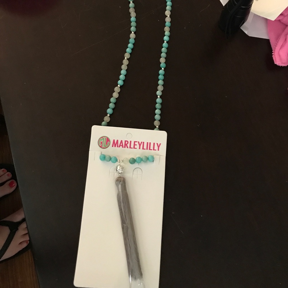 Tassel necklace