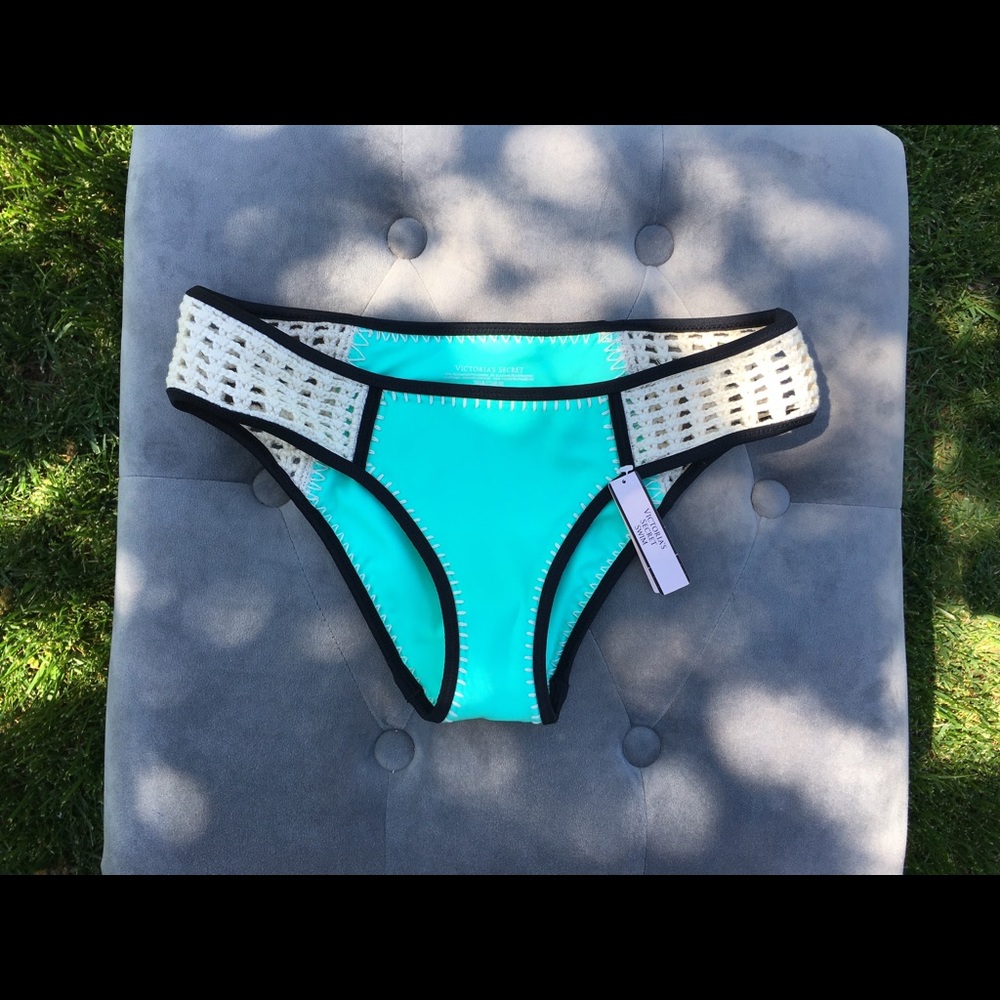 Victoria's Secret Swim Bikini size Small