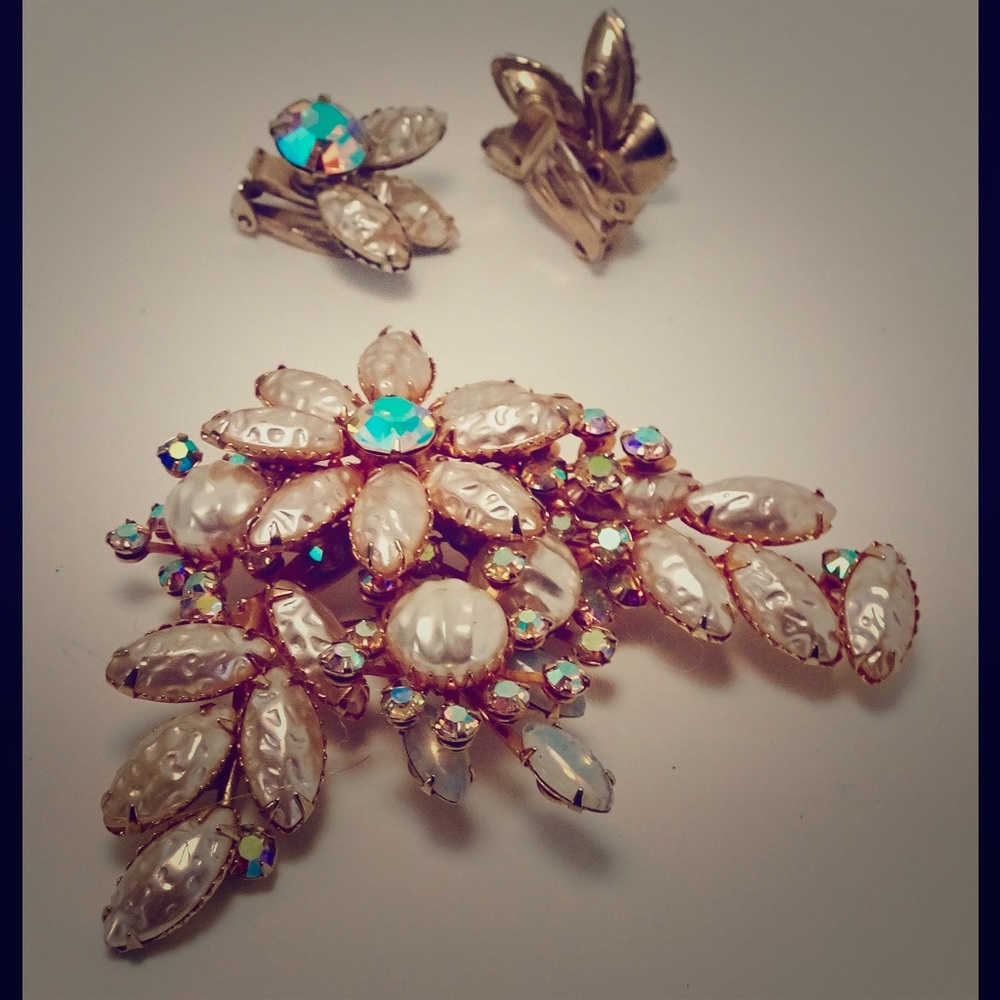 1960s Juliana verified Set Brooch & Clip Earrings