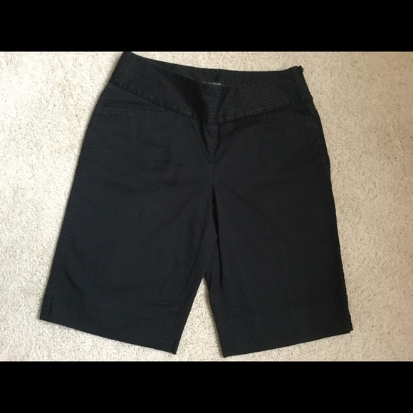 White House Black Market Pants - White & black shorts