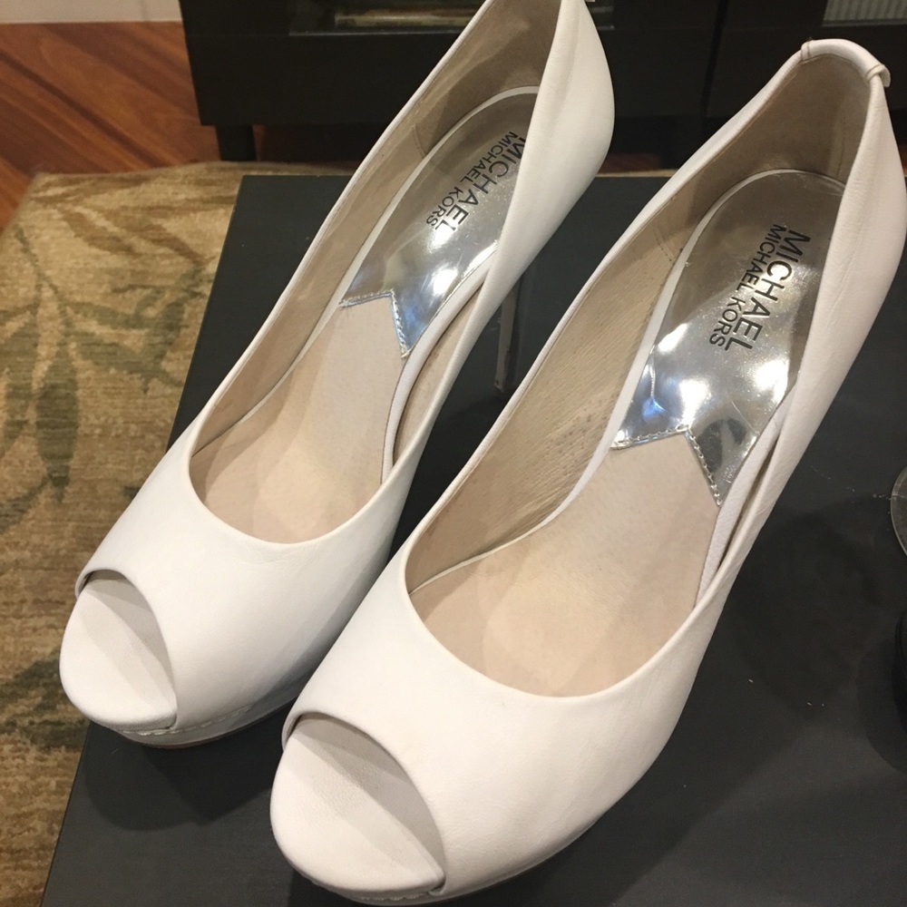 Michael Kors Peekaboo White Stiletto