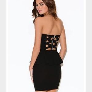 BODY CENTRAL CRISSCROSS ZIP BACK PEPLUM DRESS